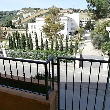 Donizetti 7 * Roseto Degli Abruzzi