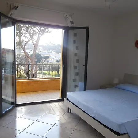 Donizetti 7 * Roseto Degli Abruzzi